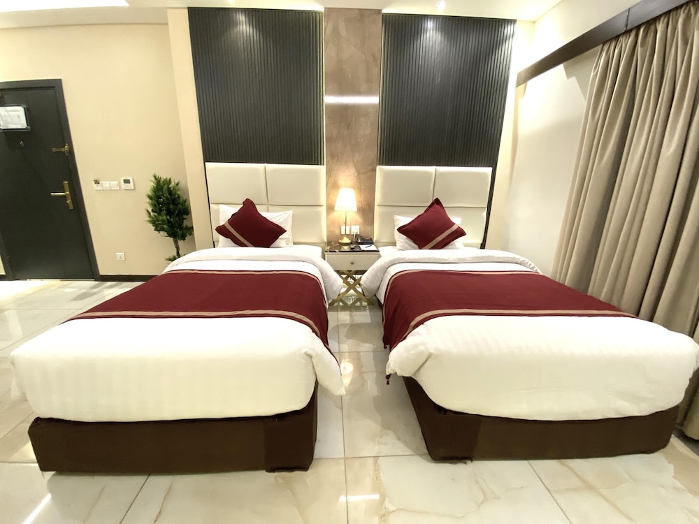 Best Western Plus Grand Hotel Multan 23/61