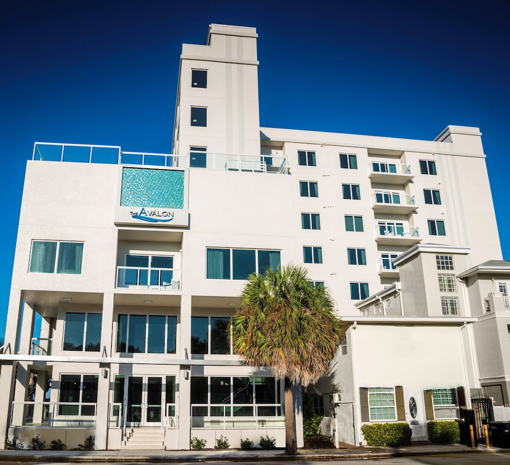 The Avalon Club in CLEARWATER BEACH - FL