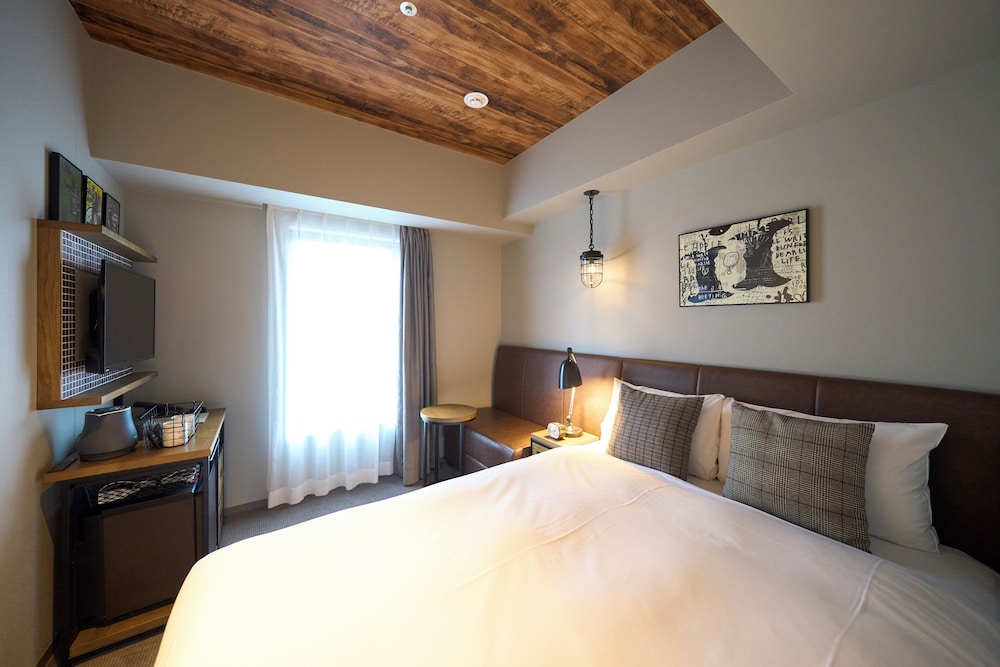 Moderate, Double Bed