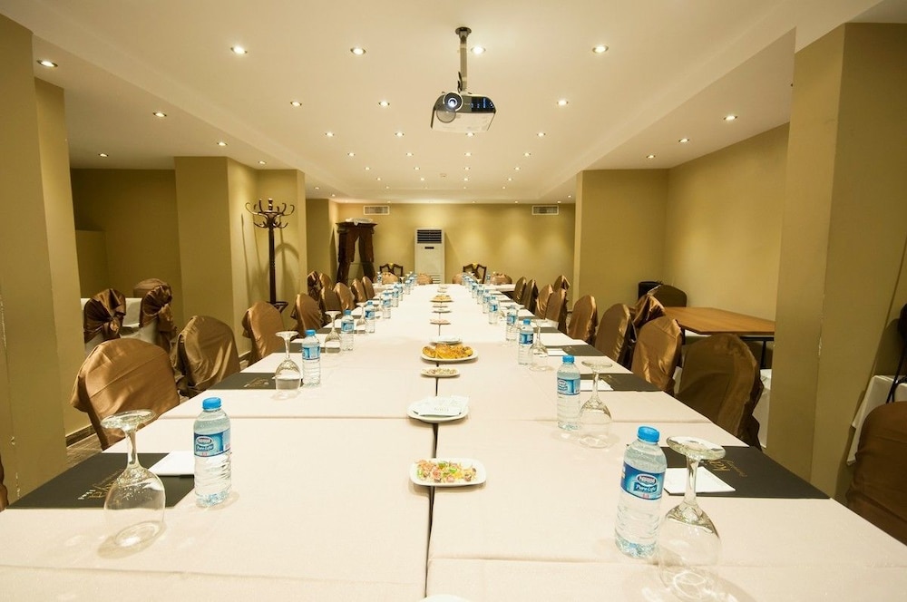 Kaya Premium Hotel 28/31