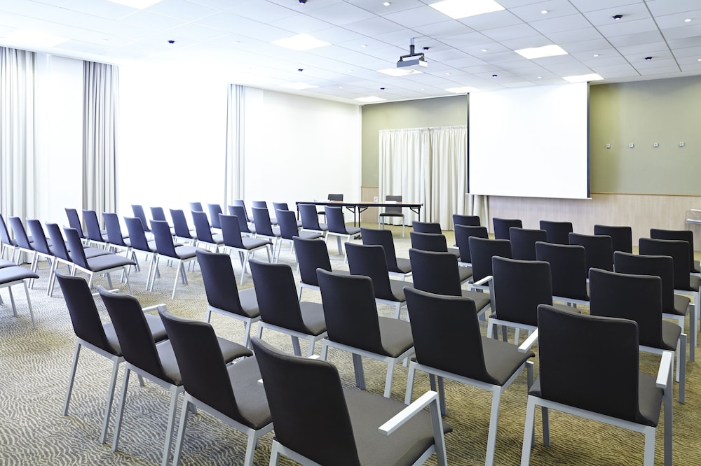Novotel Newcastle Airport 44/53
