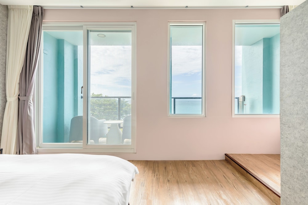 Bin Hai Hostel 30/50