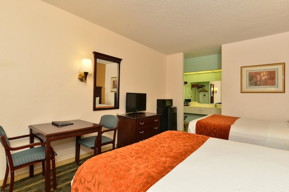 Best Western Lake Okeechobee 12/33