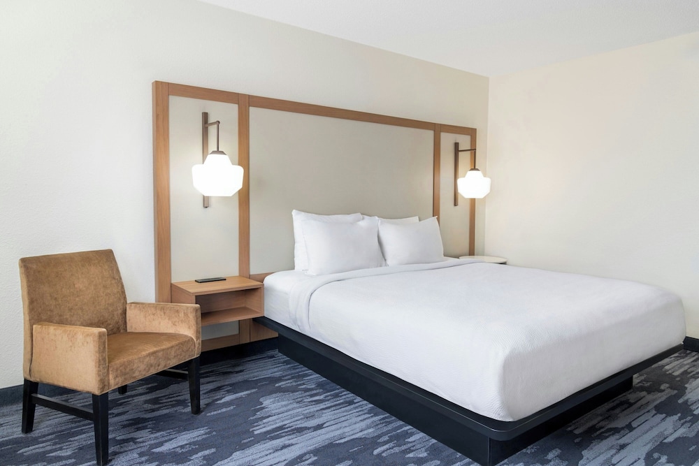 Room, King Bed