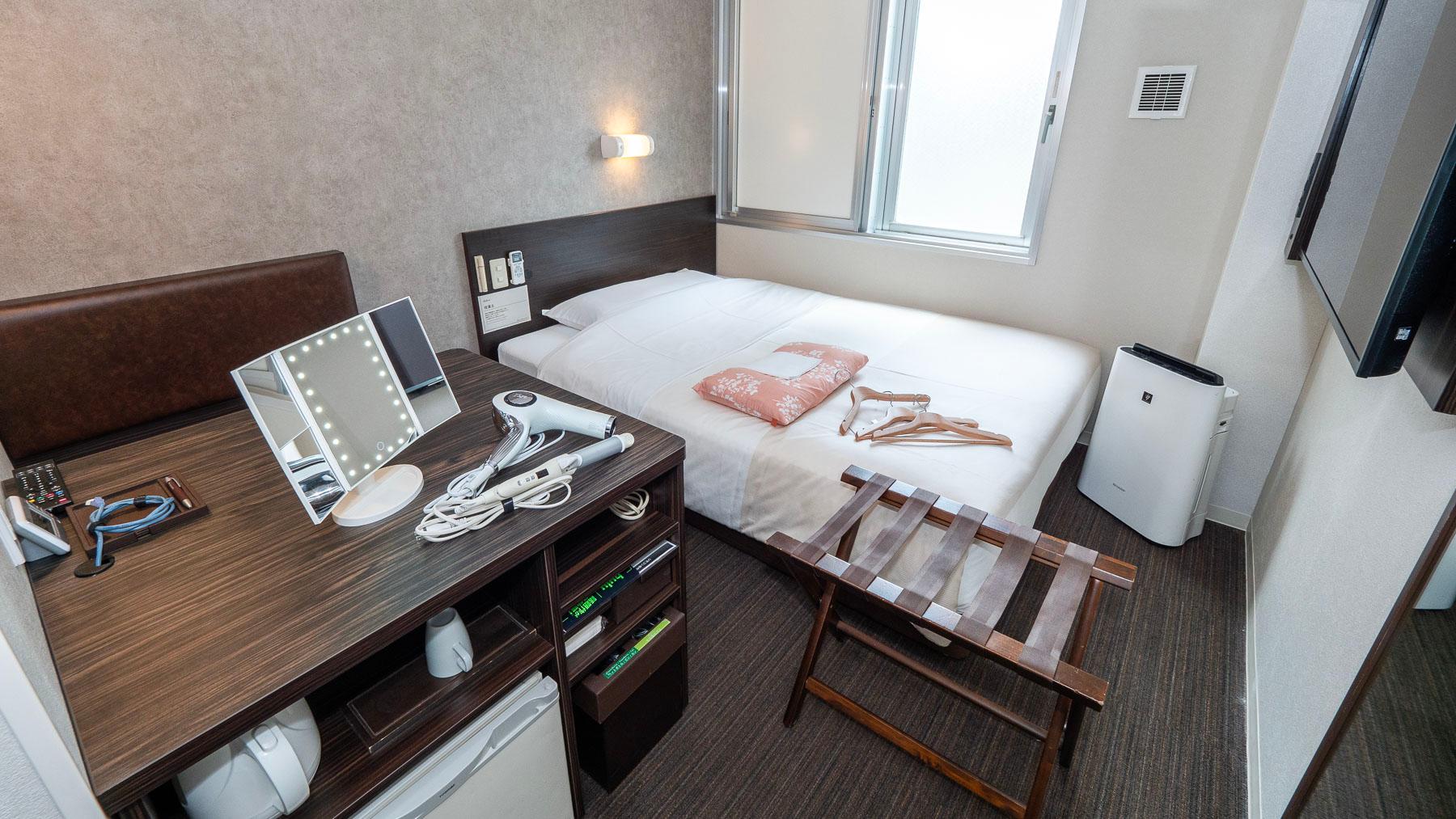 Ladies, Standard, Double Bed