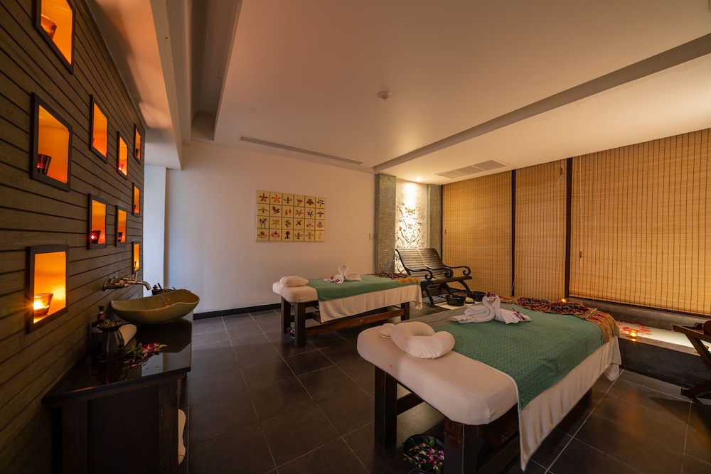 La Flora Khao Lak 38/70