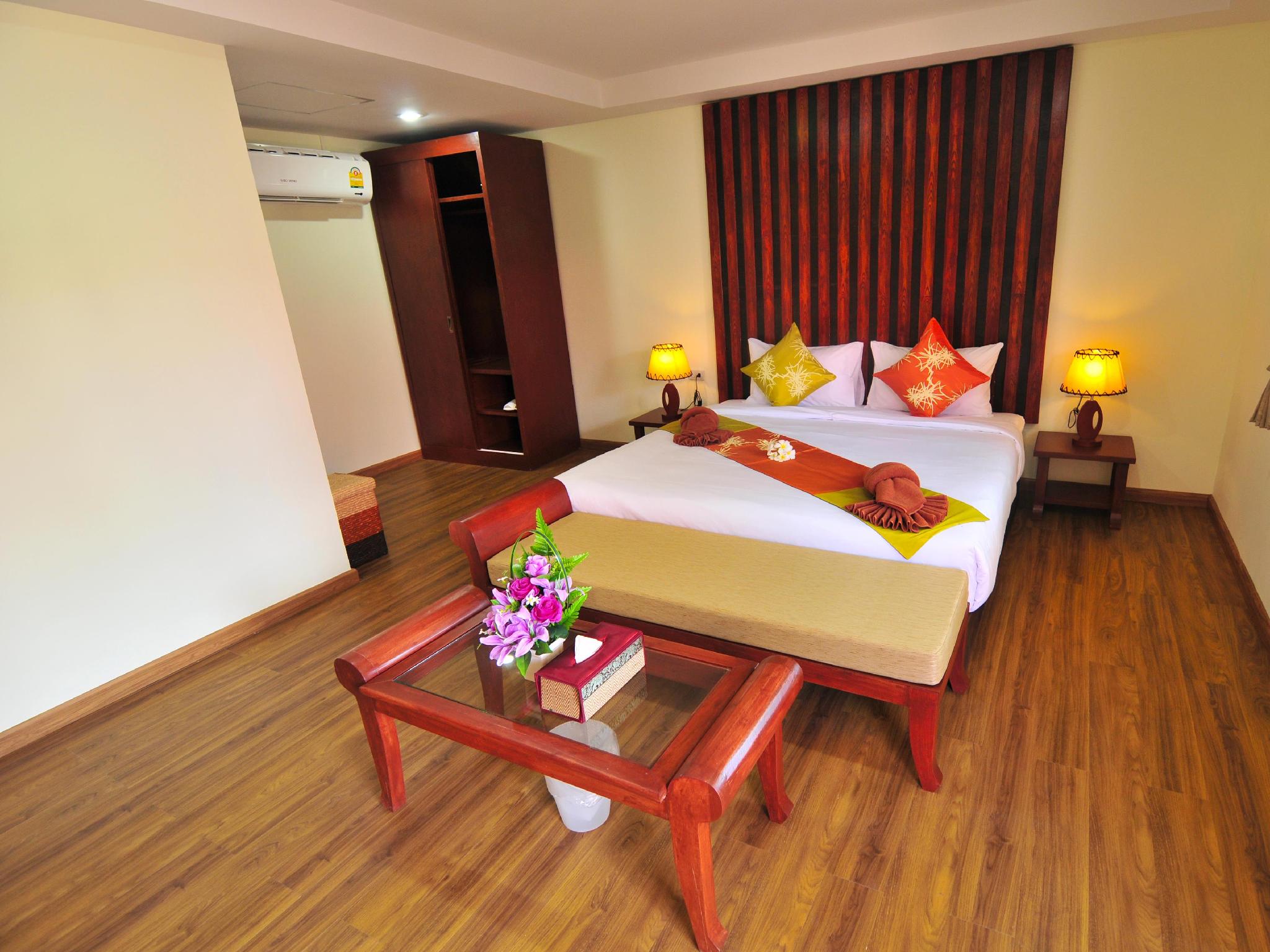 بنغل فاخر بسرير مزدوج وسريرين منفصلين، PHI PHI BA KAO BAY RESORT 3/3