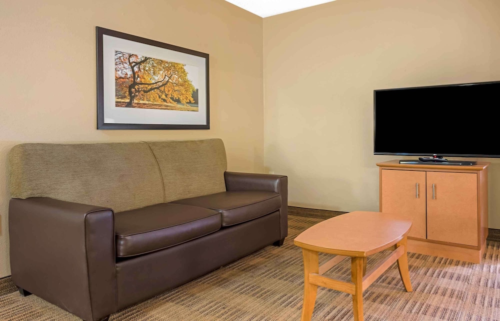 Extended Stay America Pittsburgh - Airport 36/52