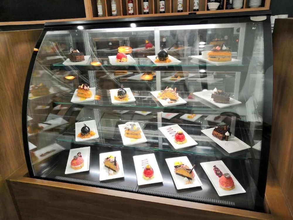 فندق كريستال أماكن الرياض(Cristal Amaken Hotel Riyadh) 22/39