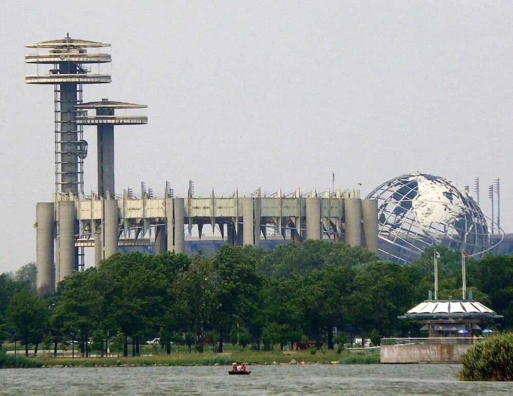 Flushing Central Hotel 43/59