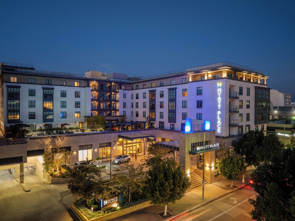 Hyatt Place Pasadena 4/66