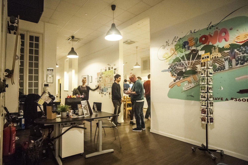 360 Hostel Barcelona Arts&Culture 50/59