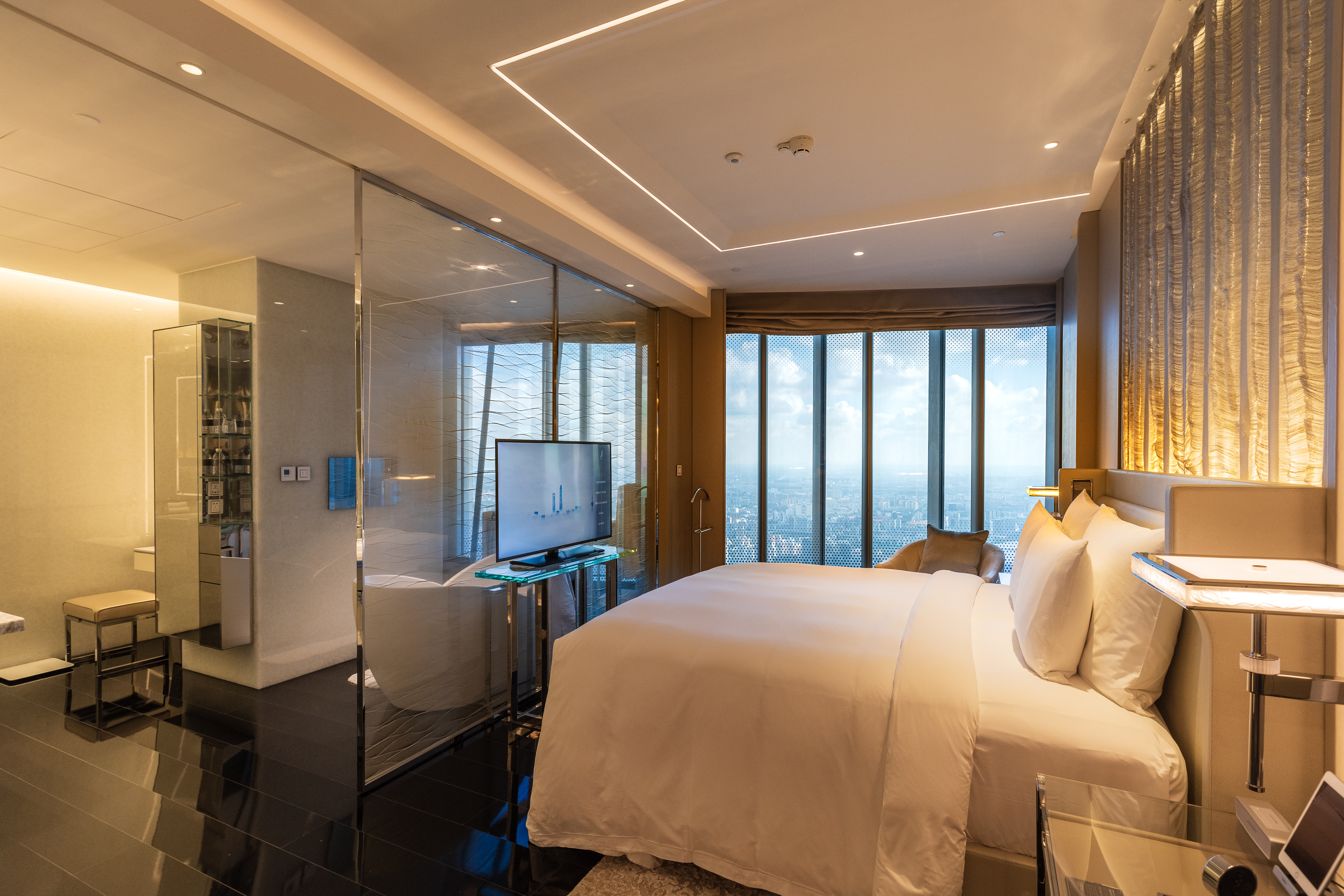 Suite, Double Bed, River View