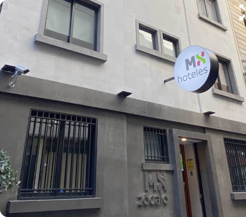 Hotel MX zocalo CDMX, Trademark Collection by Wyndham 1/48