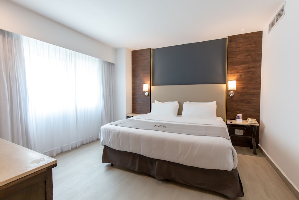 HS HOTSSON Hotel Smart Leon Centro Max (ex Wyndham Garden Leon Centro Max) 9/48