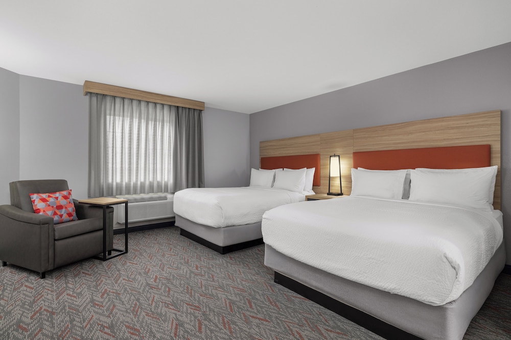 Candlewood Suites Hotel Texas City 19/53
