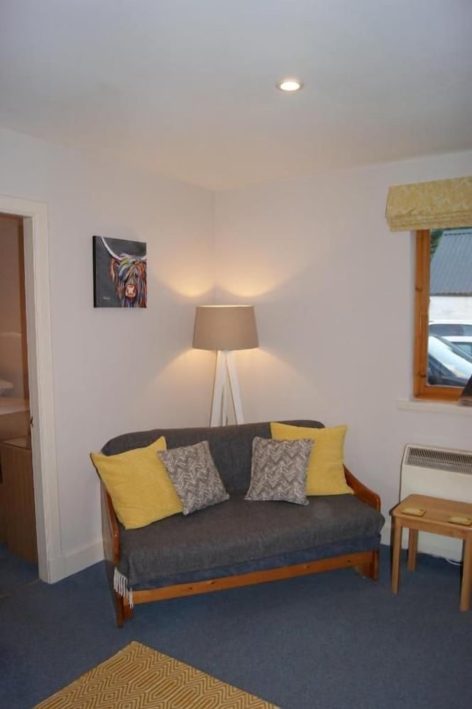 Shegarton Farm Cottages 13/47