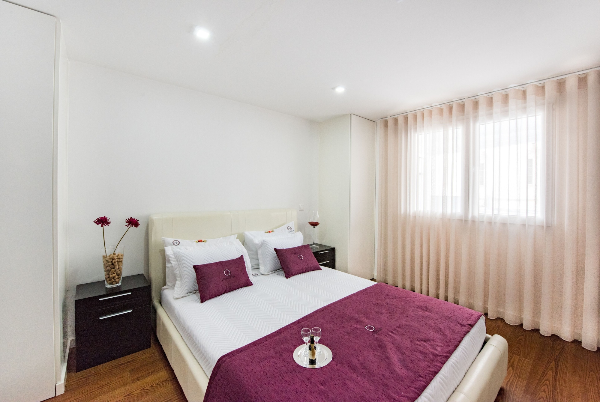 1 BEDROOM, APARTMENT