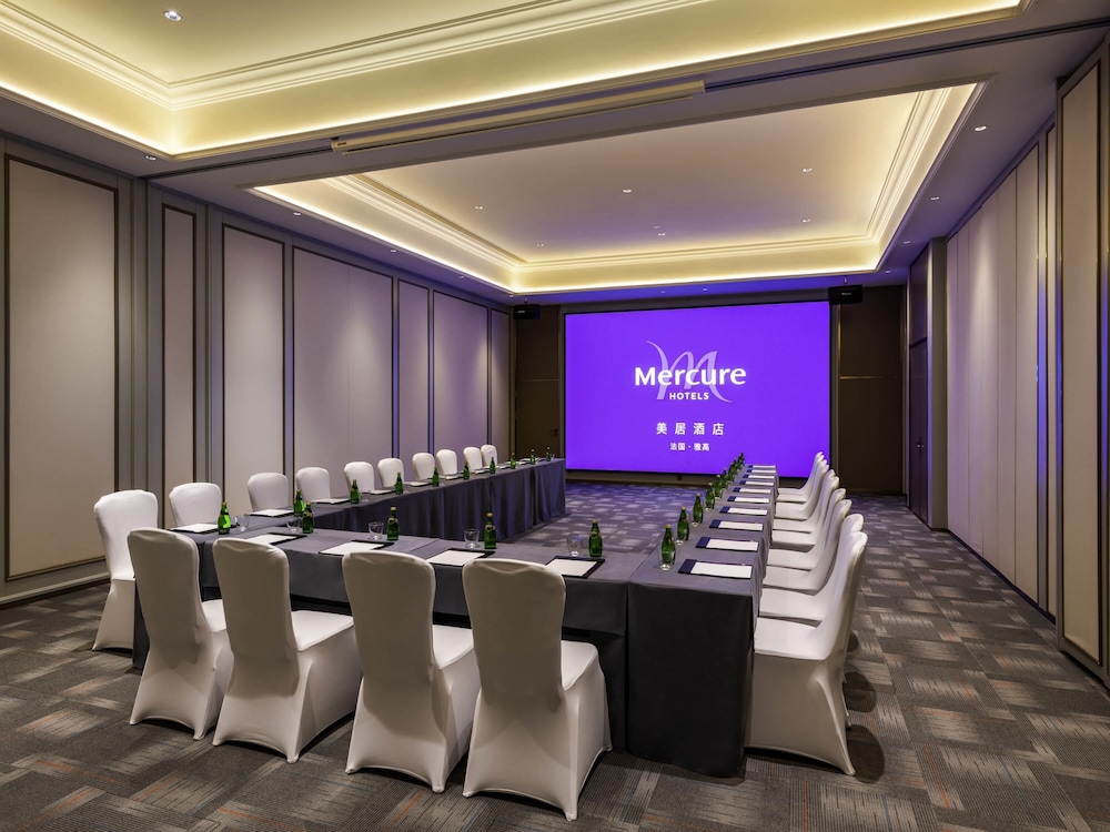 Mercure Yan'an Downtown 46/52