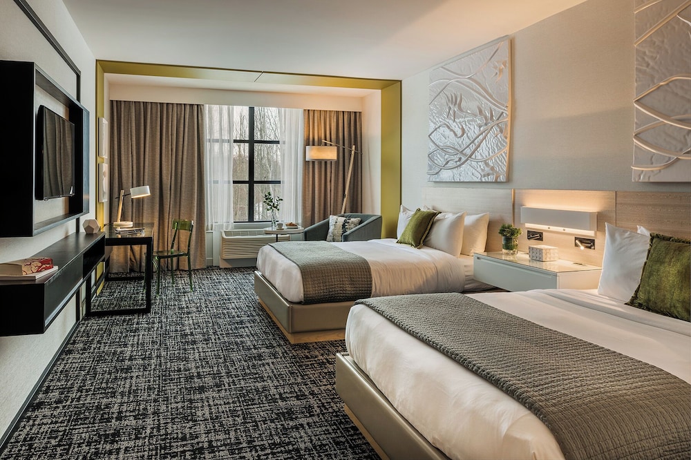 Hotel Zero Degrees Danbury 9/37