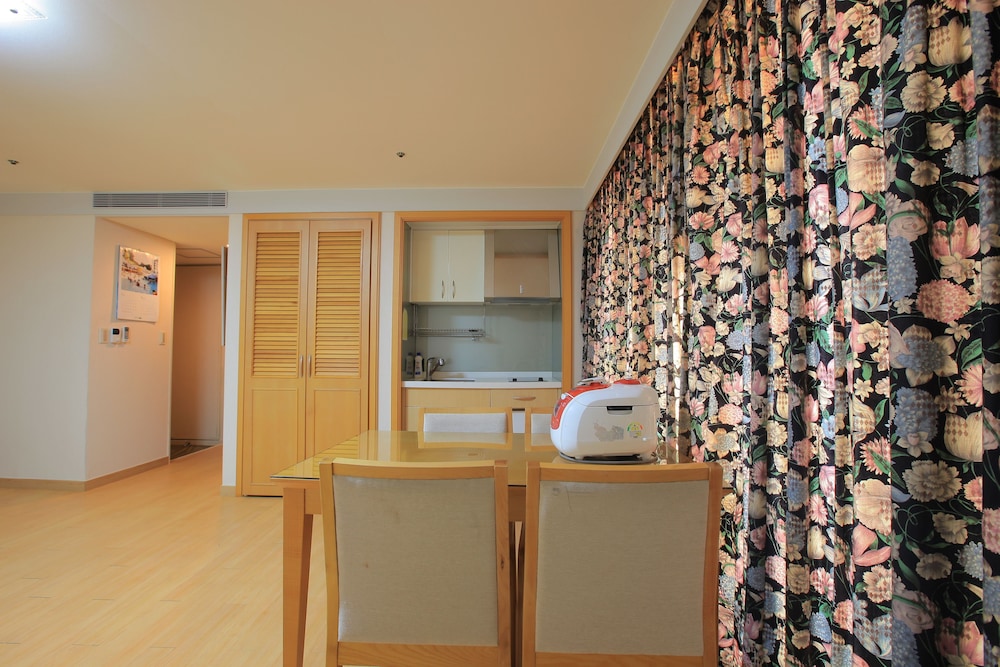 Yong Pyong Resort 50/50