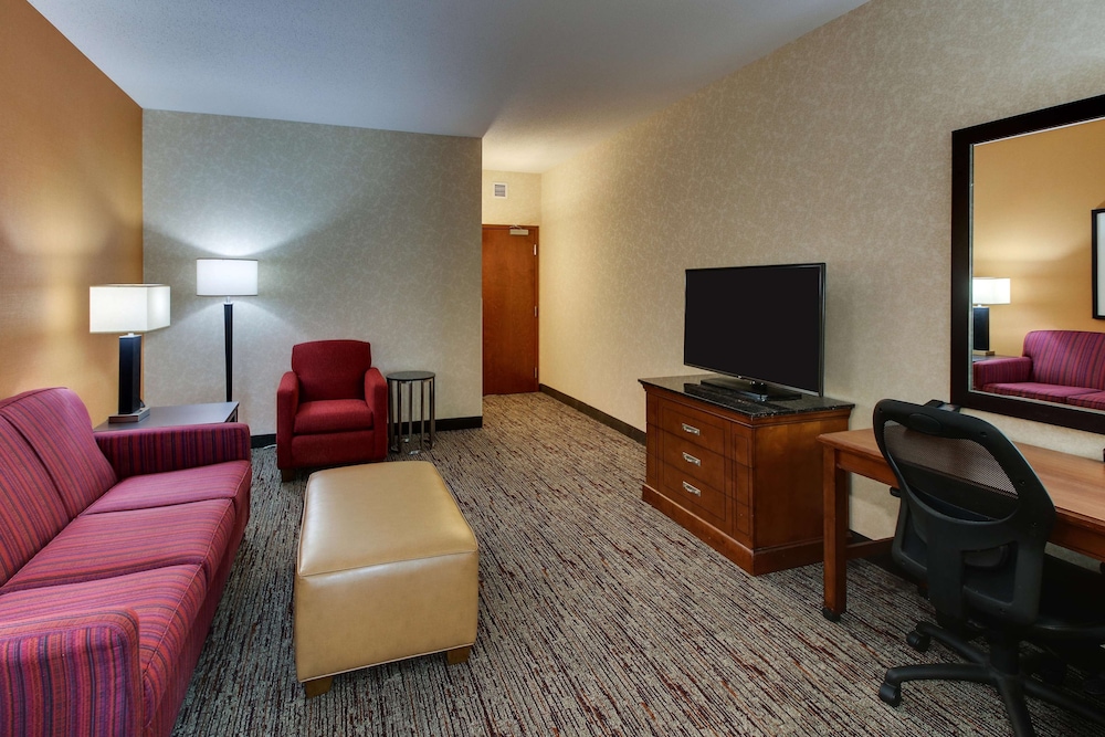 Drury Inn and Suites Meridian 32/50
