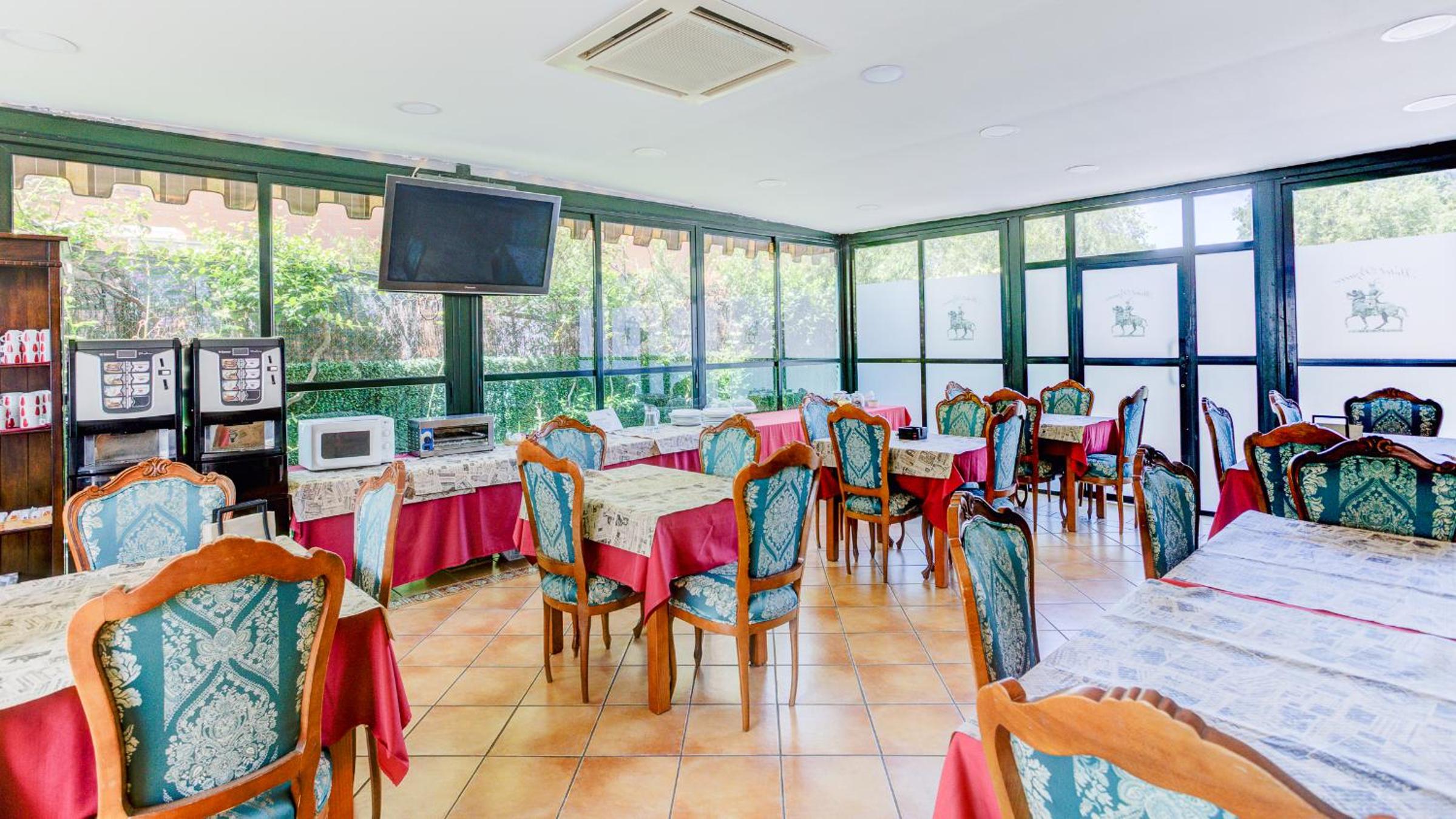 Hotel Pizarro 43/52