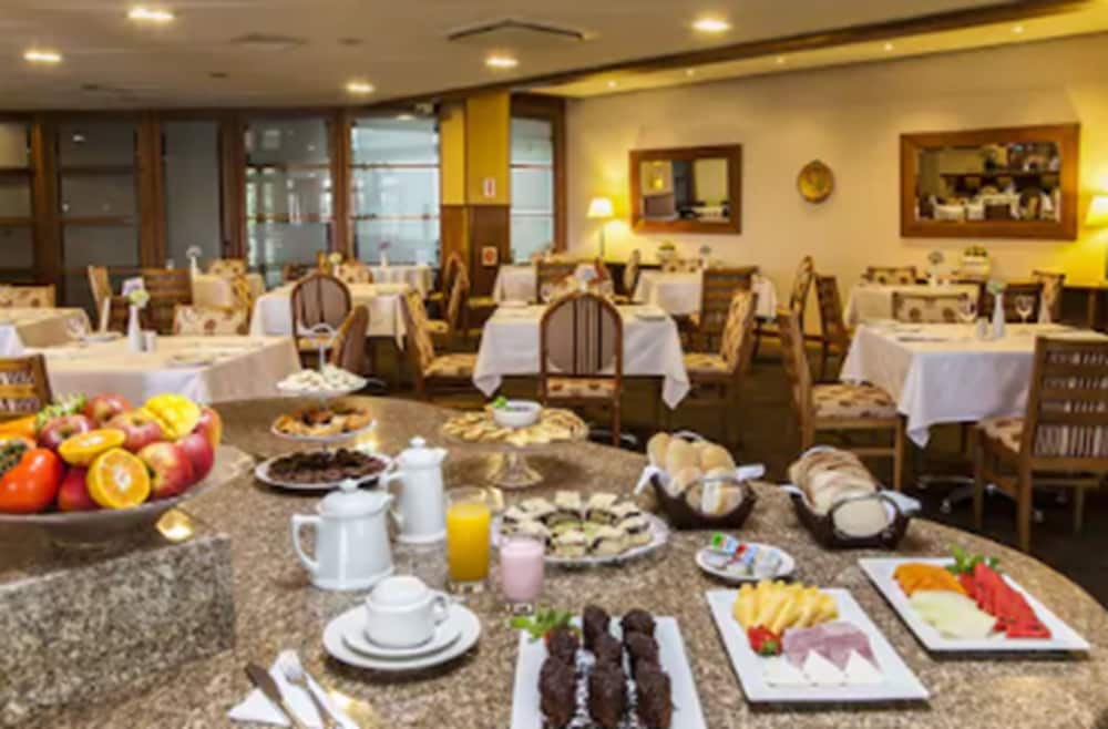 Serra Alta Hotel 51/59