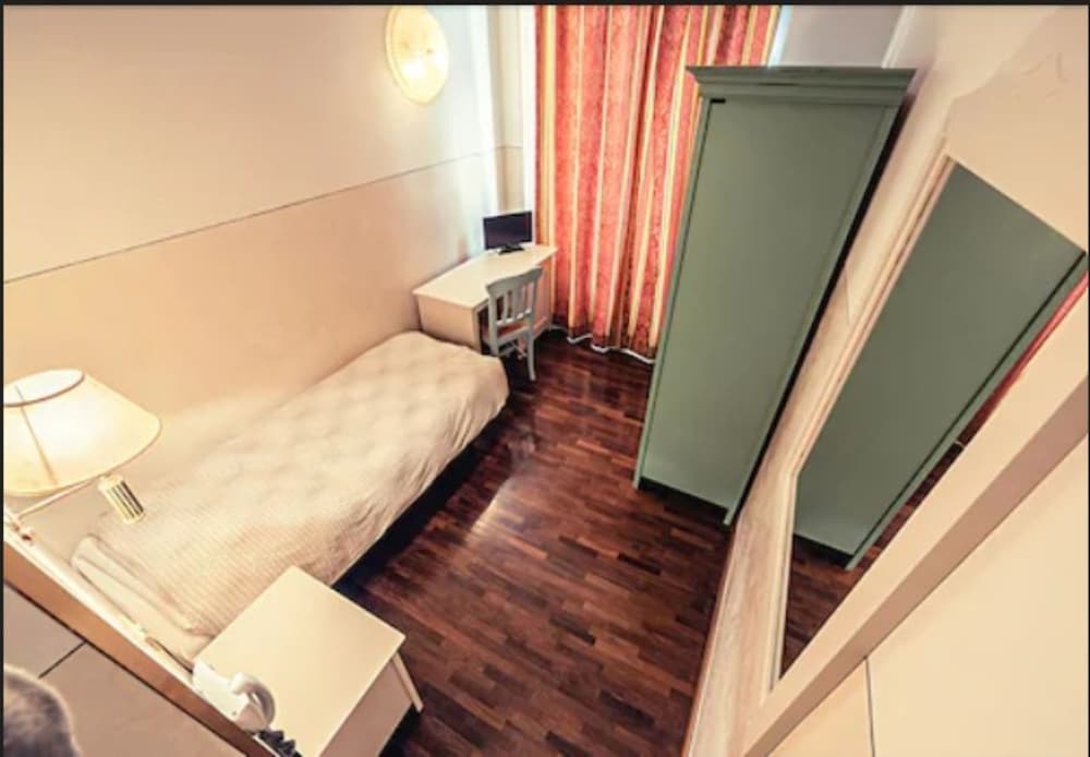 Hotel Duca D Aosta 20/29