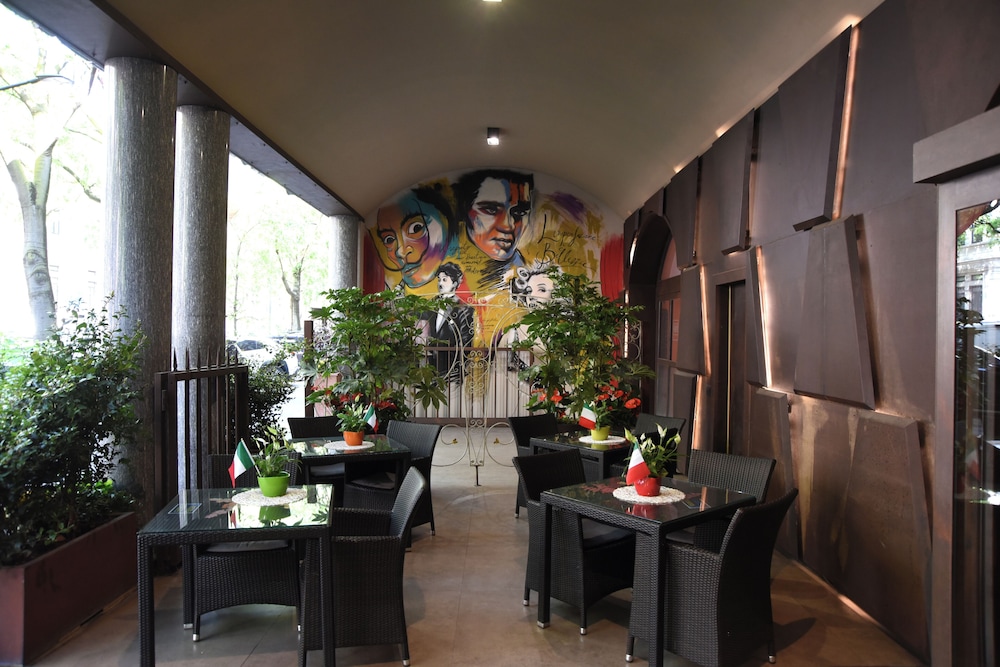 Hotel Lombardia 34/64