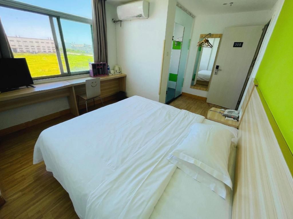 7 Days Inn (Zhuhai Haiquanwan Pingsha) 36/55