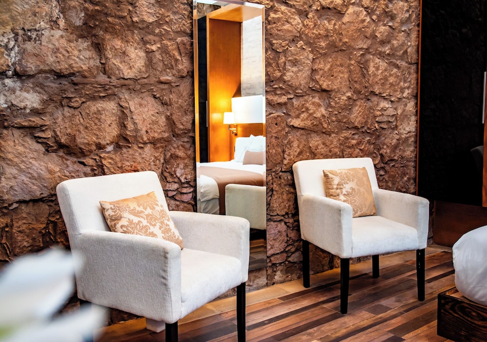 Casa Madero Hotel Boutique 59/73