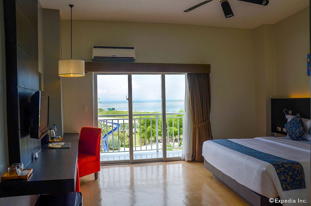 Solea Seaview Resort (Newly Renovated) 12/47