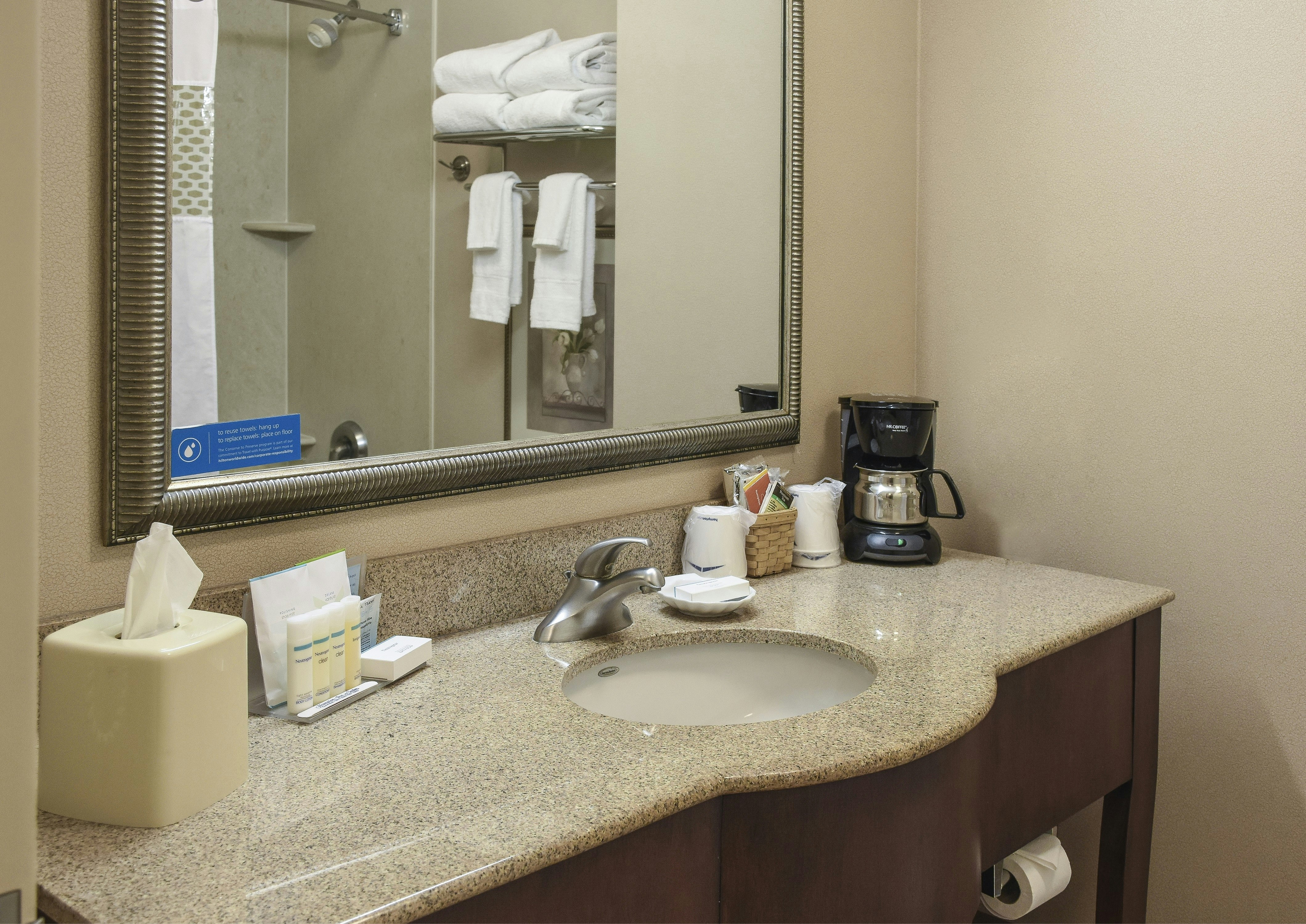 غرفة بسريرين كوين، Hampton Inn & Suites Youngstown - Canfield 2/2