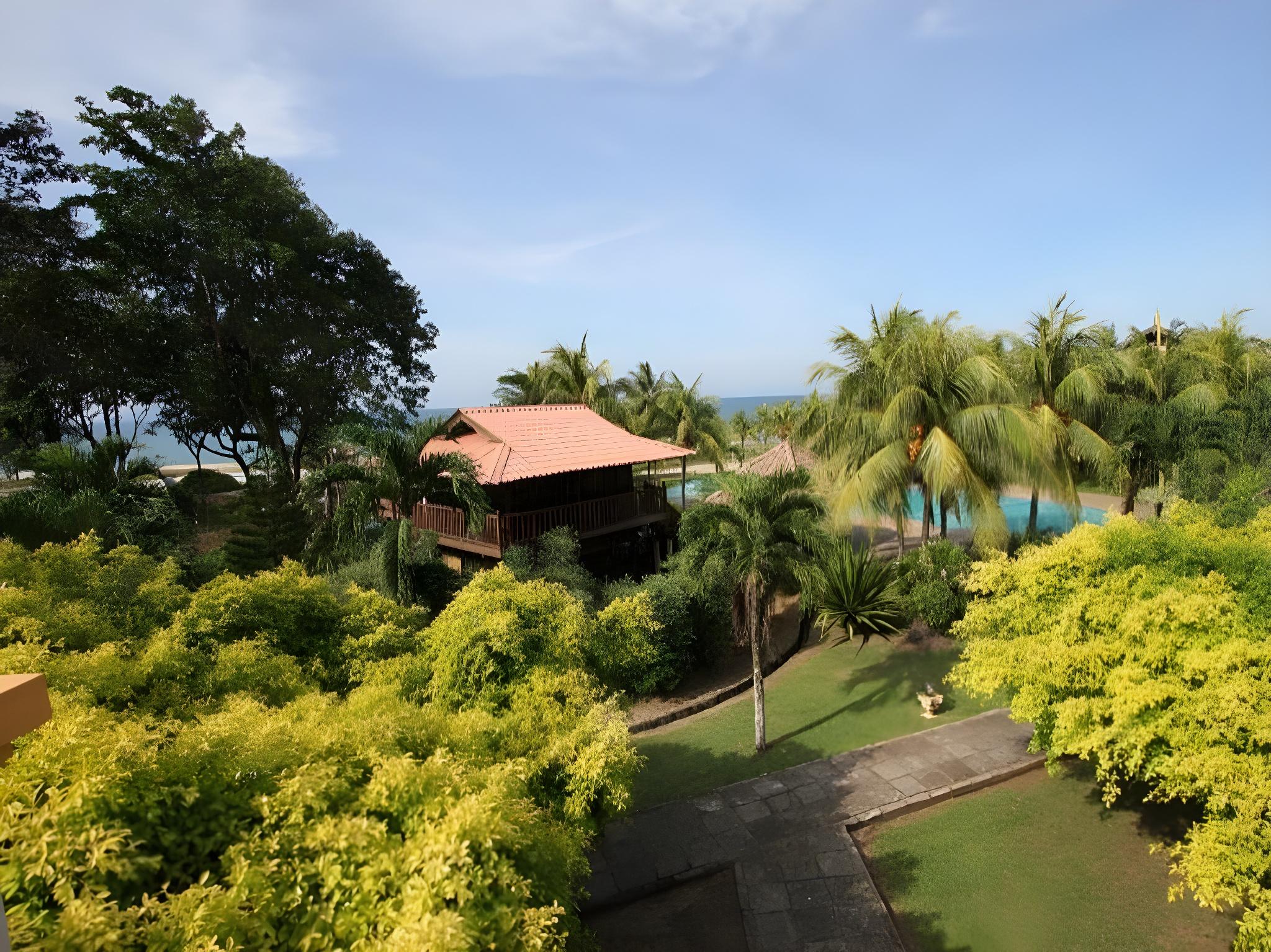 Gem Beach Resort 19/26