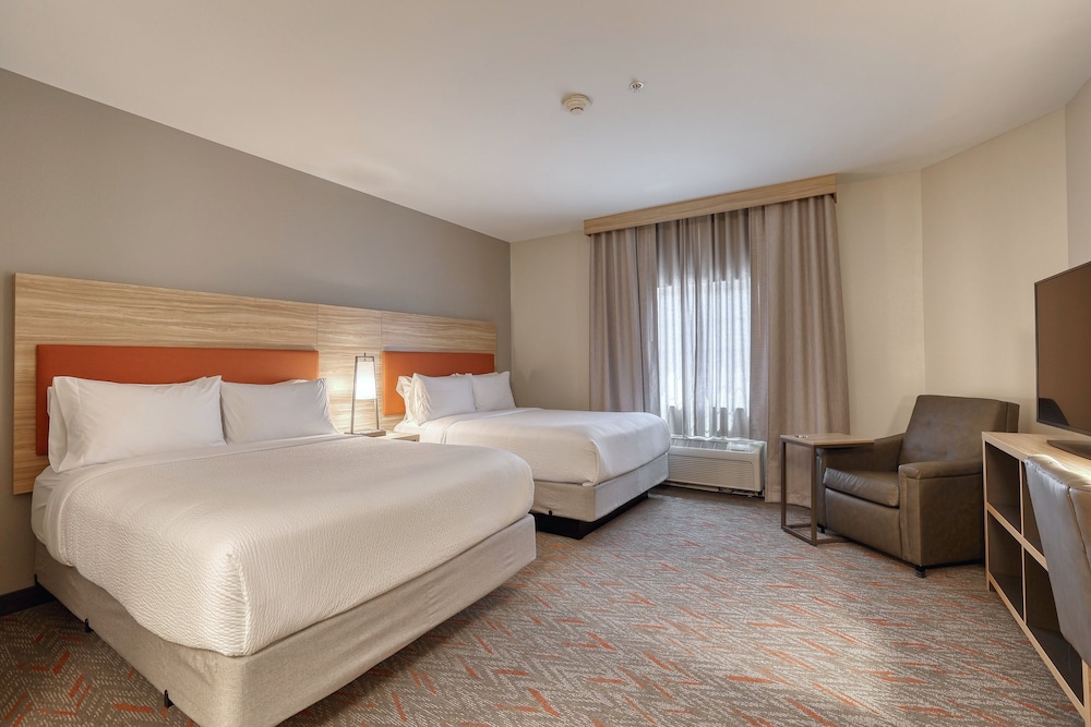 Candlewood Suites Milwaukee Airport-Oak Creek 27/73