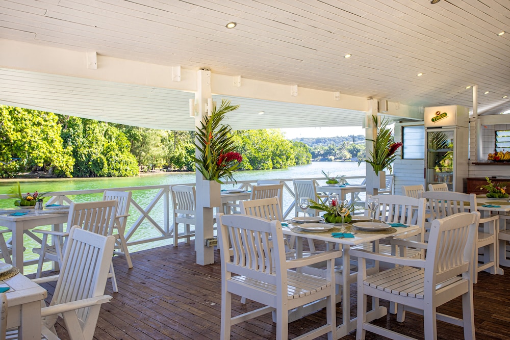 Tropicana Lagoon Resort 28/46