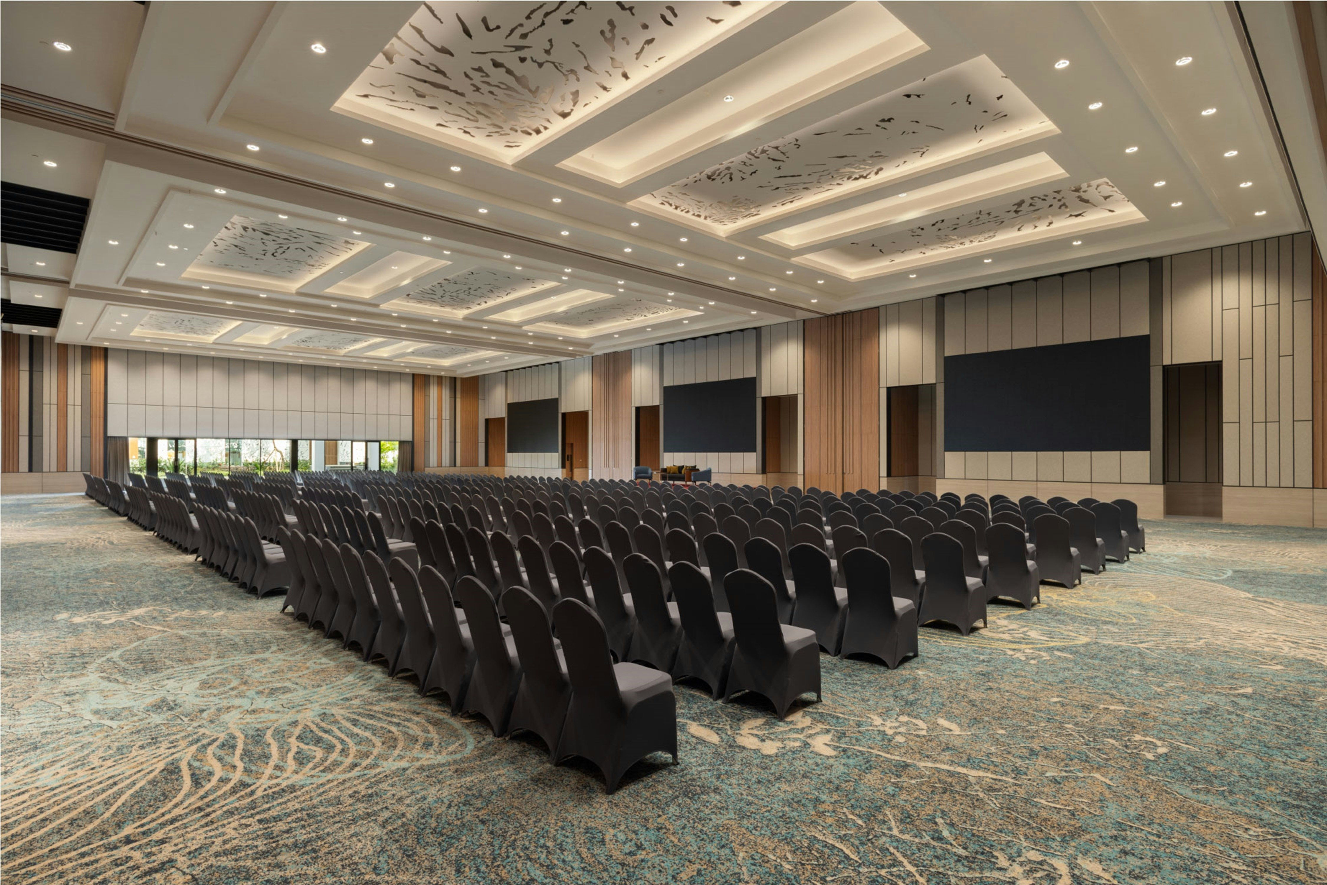 DoubleTree by Hilton Jakarta Bintaro Jaya 40/47