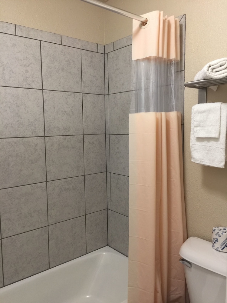 Downtown Motel 15/50