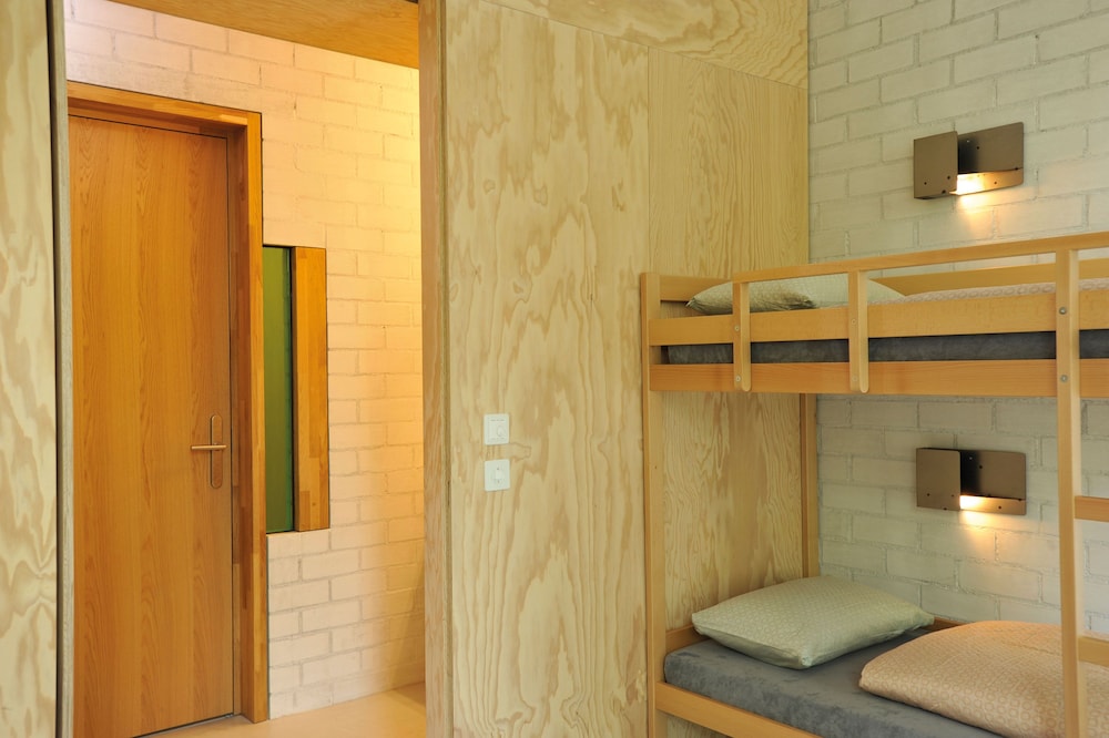 Youth Hostel Basel 30/53
