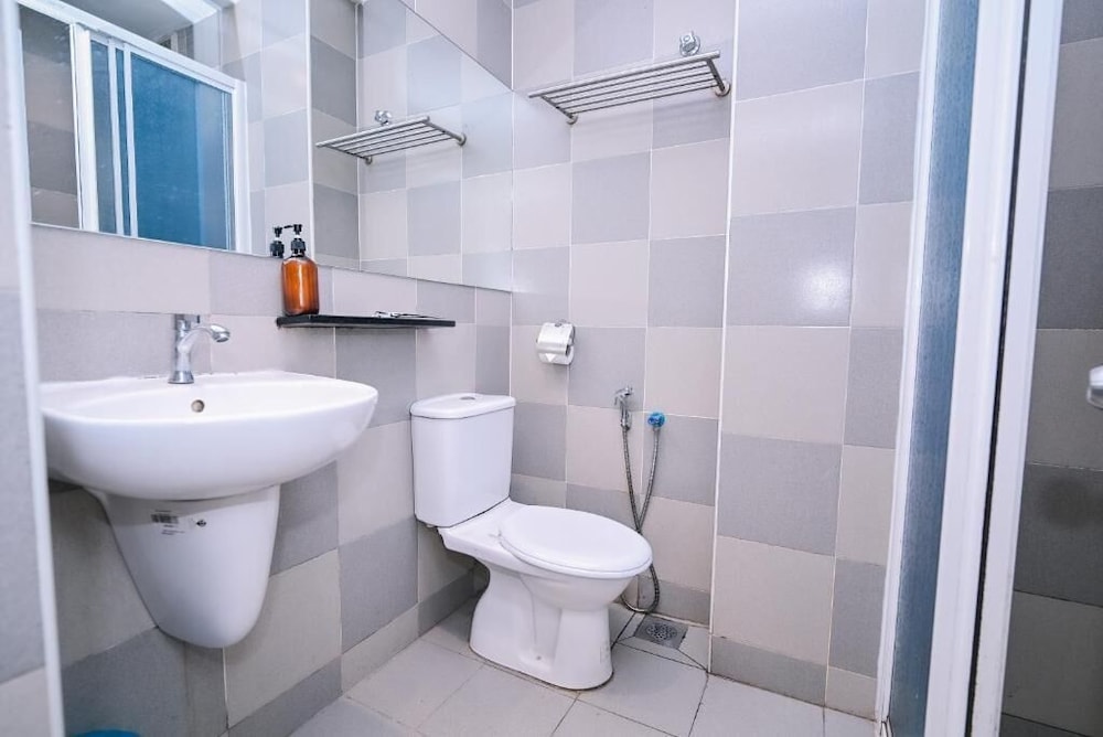 Kingston Hotel 1 @ Bukit Bintang 52/59