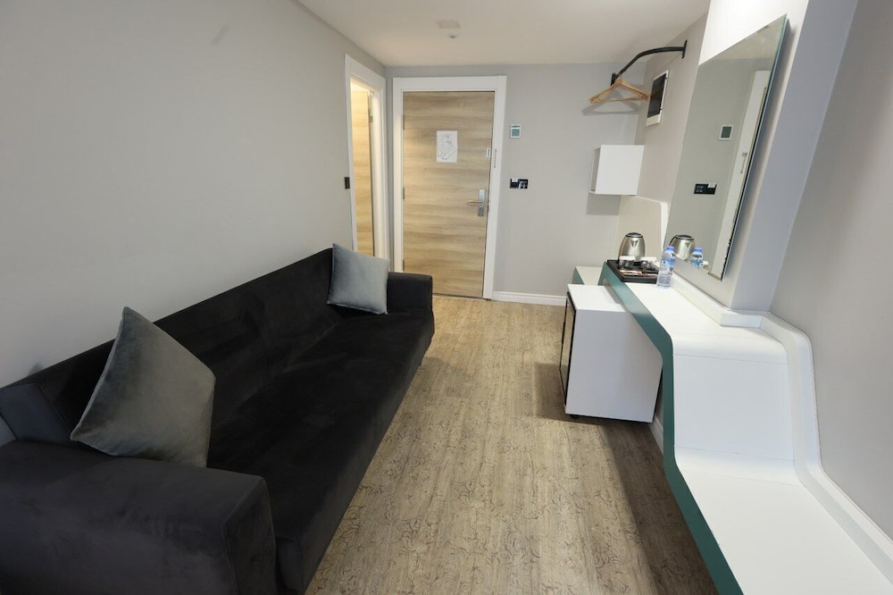 Midis Otel 27/50