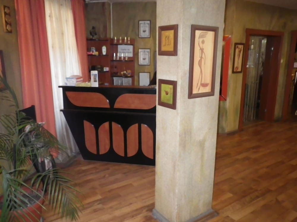 Palitra Family Hotel 4/35
