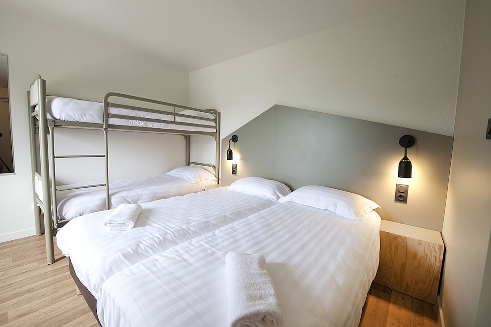 Brit Hotel Arverne - Clermont Sud 23/58