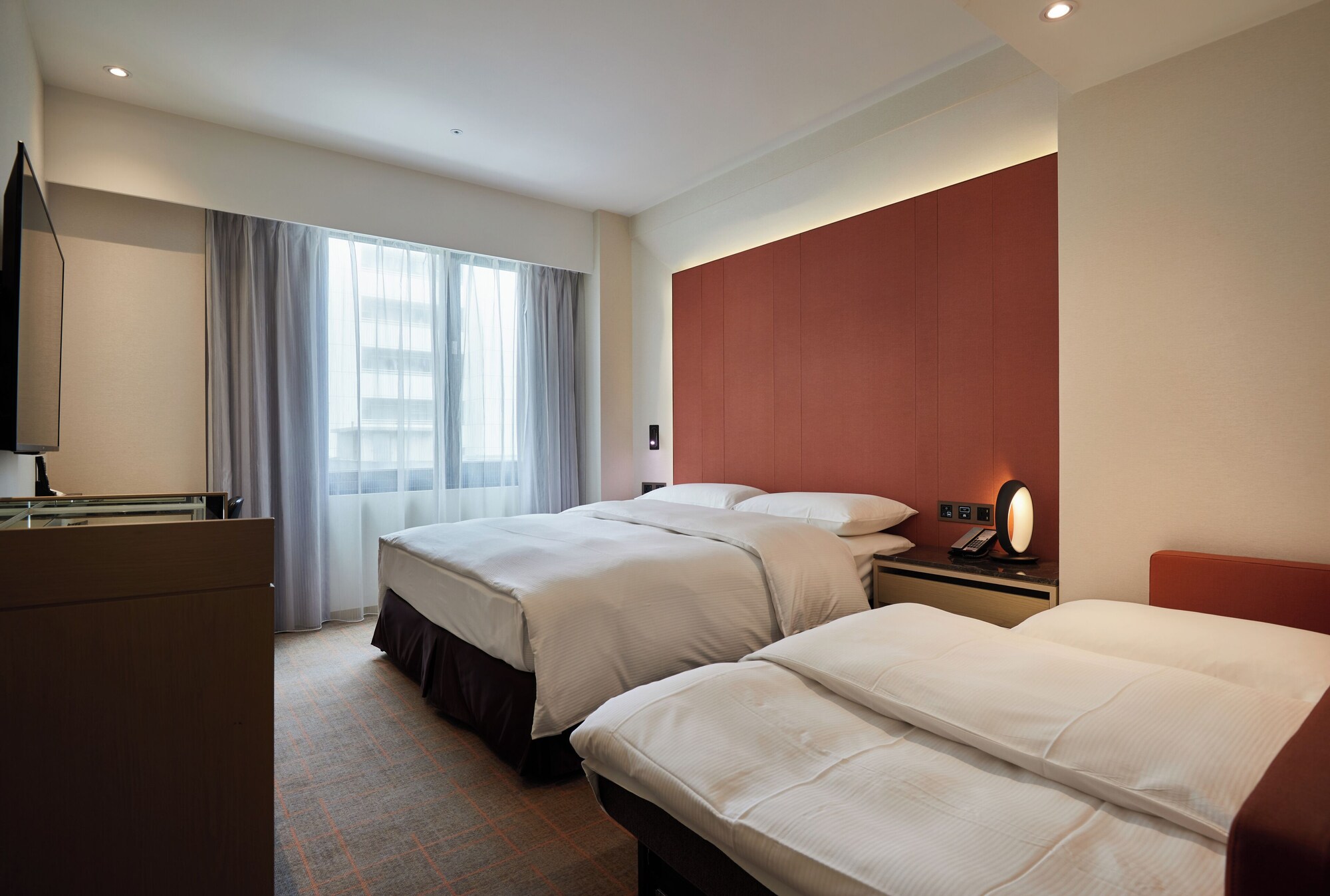 EXECUTIVE, TRIPLE, BATHTUB