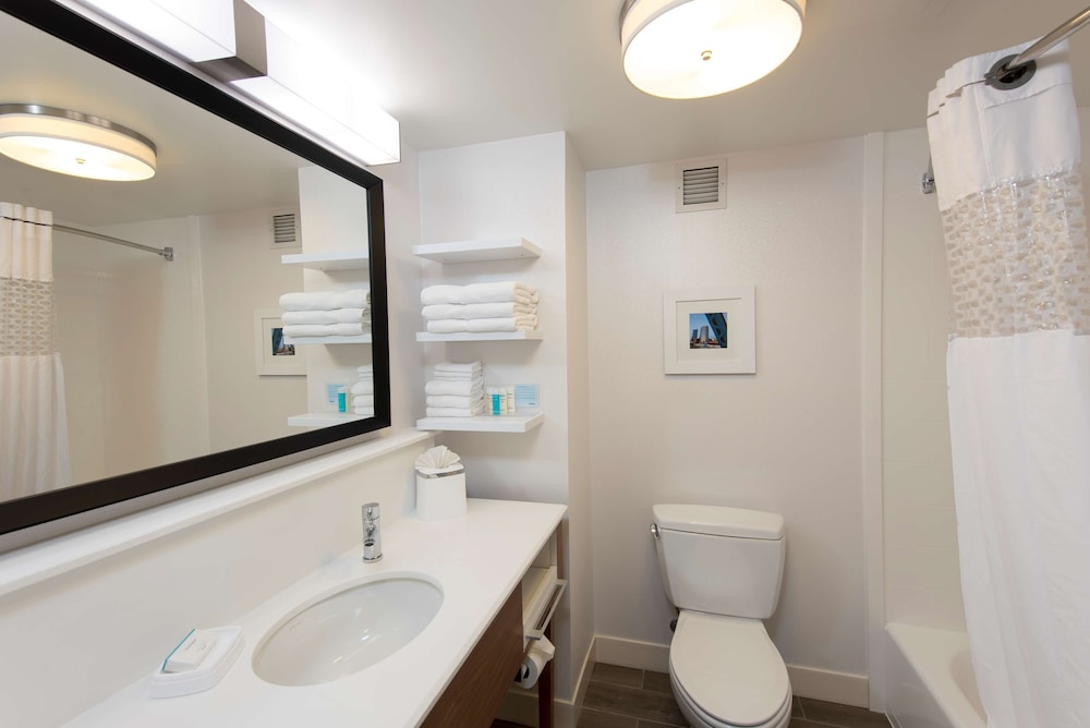 Hampton Inn Grand Rapids South 11/46