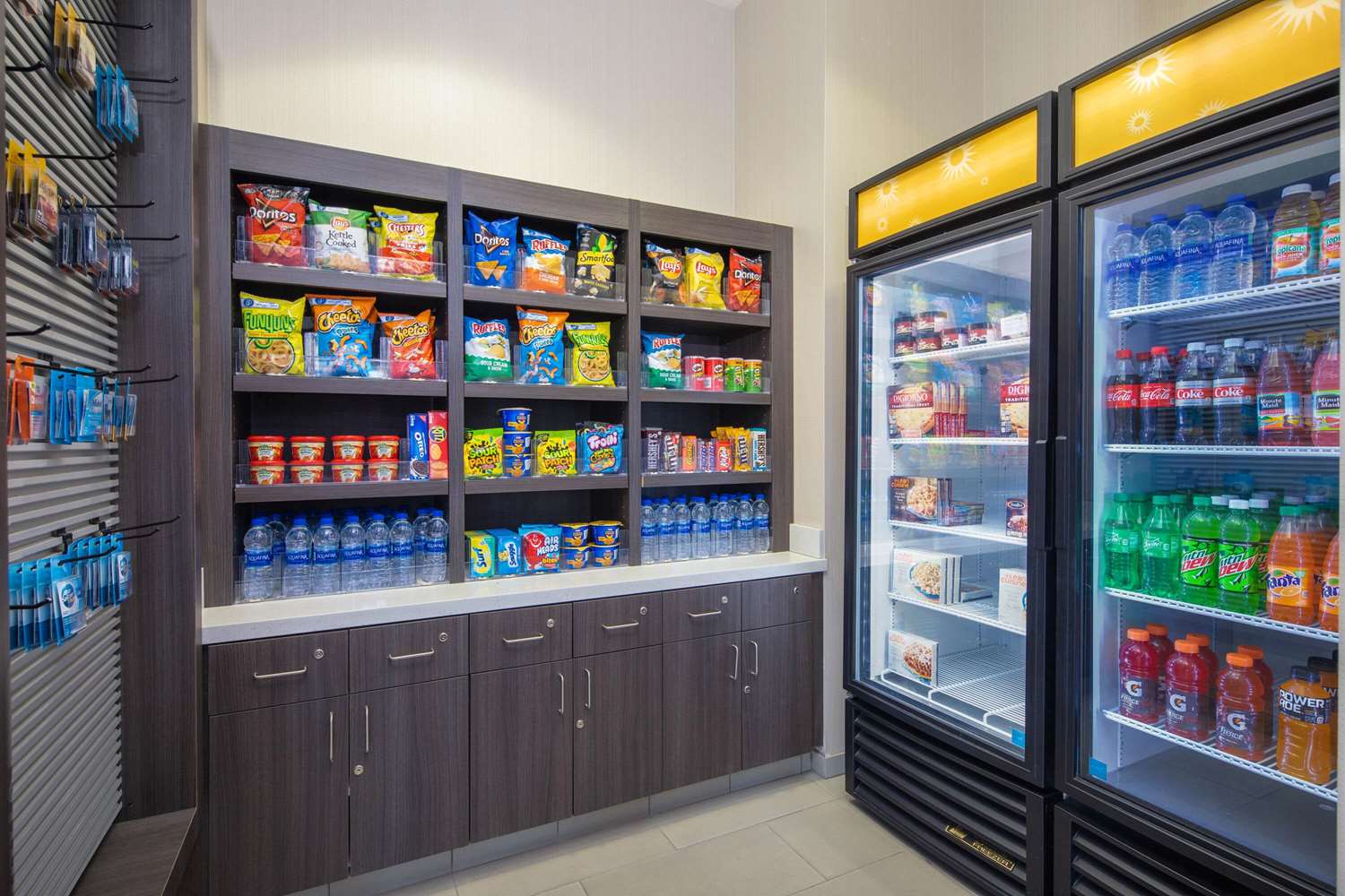 La Quinta Inn & Suites by Wyndham Chattanooga - East Ridge 21/24
