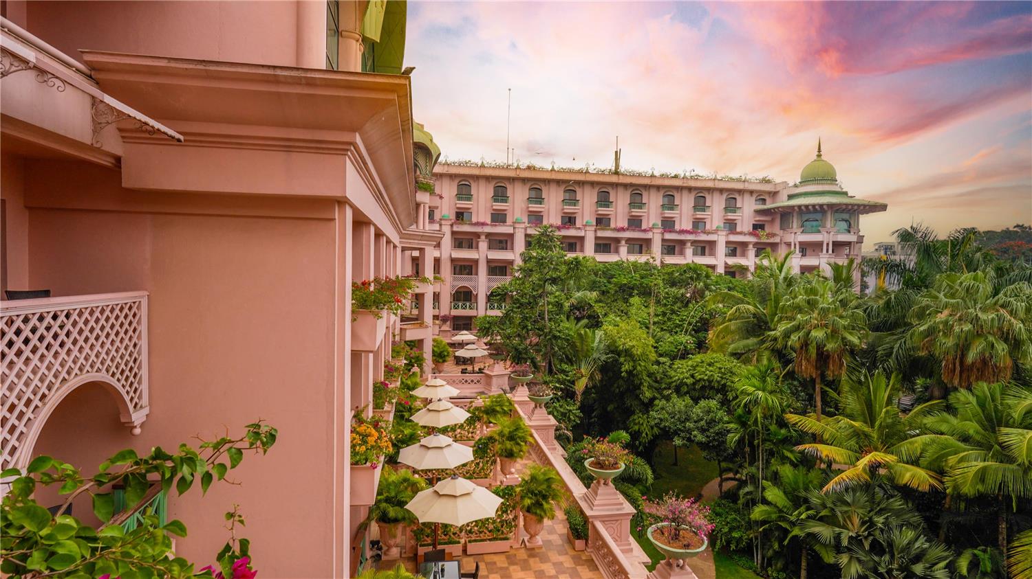 The Leela Palace Bengaluru 6/81