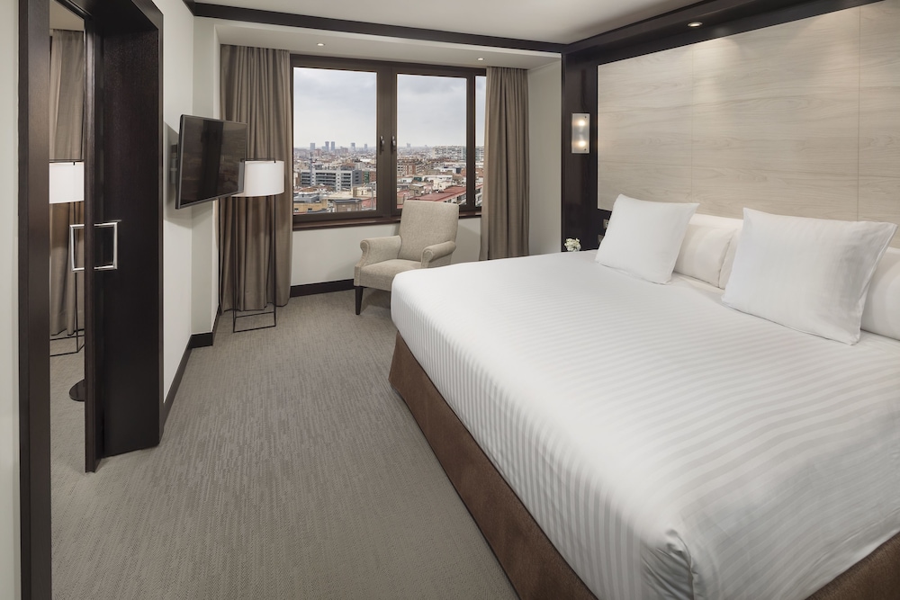 MELIA BARCELONA SARRIA 14/63