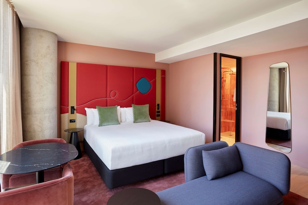 Quincy Hotel Melbourne 14/70